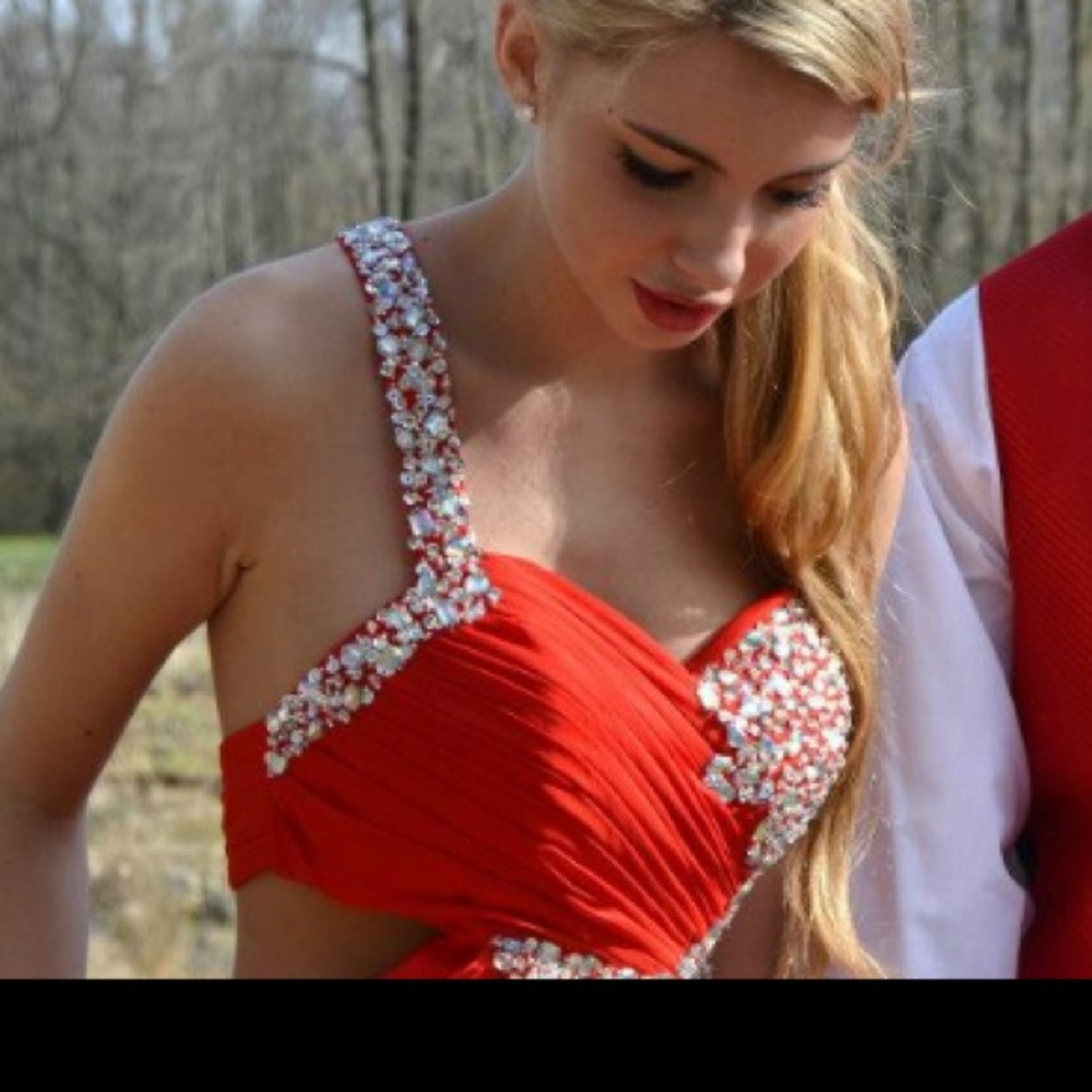 Red Prom Dress - Picture 6 of 6